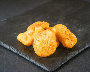 Chicken nuggets (6) 